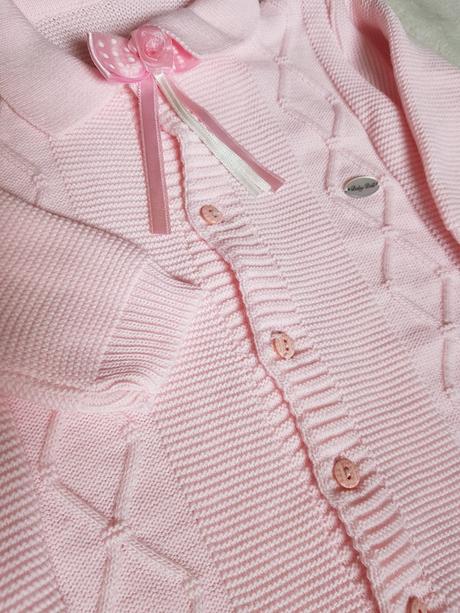 Overal s otvorenými nôžkami a čapicou 3-6m, 68