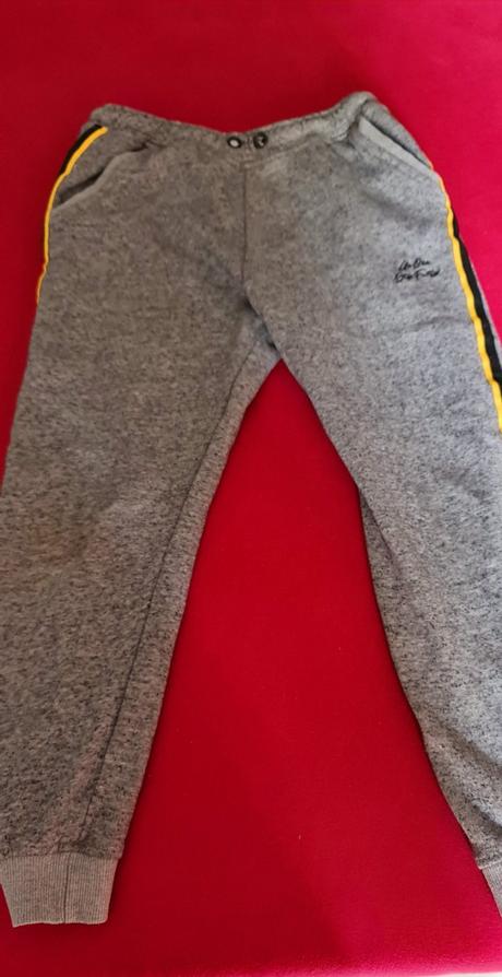 Detské tepláky, 152