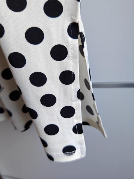 Oui elegantné luxusné krásne kvalitné saty, m