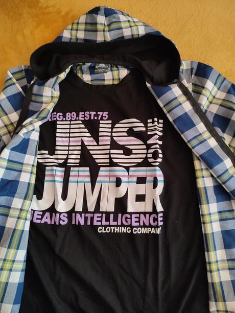 Tenka bavlnena mikina už s tričkom čiže 2v1, l