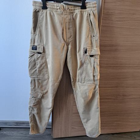 Pánske kapsáčové pohodlné nohavice, pull&bear,m