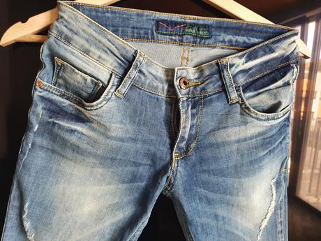 Rifle s elastické, s