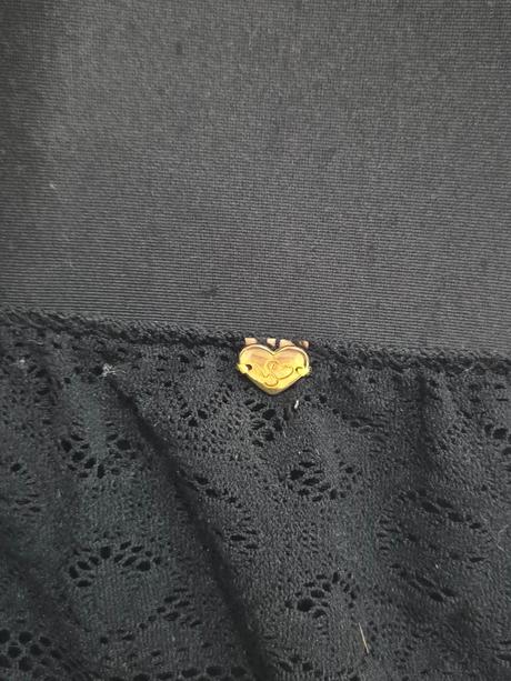 Priesvitny overal, l