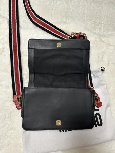 Kožená crossbody kabelka zn. love moschino, love moschino