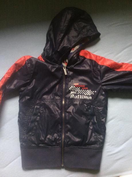 Obojstranna bundicka pre narocnejsich zn.galliano, 116