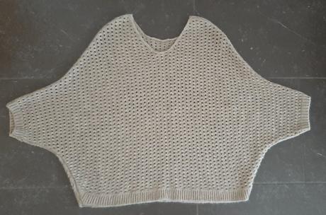 Hnedý pulóver/pončo, s