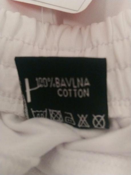 Biele bavlnené trištvrťáky, epister, l, l