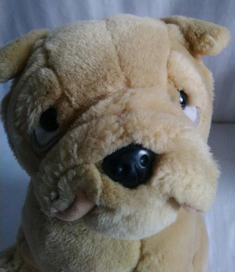 Plyšový svetlo hnedý pes buldoček, 32 cm,