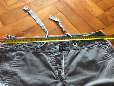 Trojštvrťové nohavice, 42