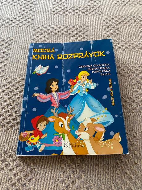 Modrá kniha rozprávok moje prvé čítanie,
