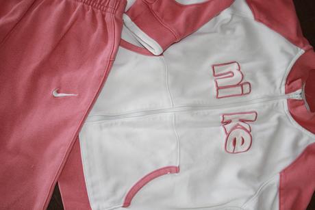 Zachovala suprava, nike,92