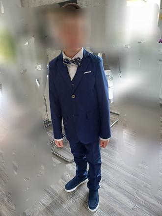 Oblek na 1.sväte prijimanie, 146