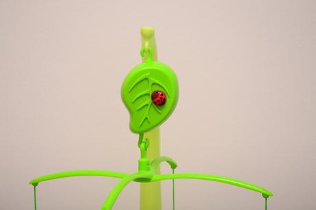 Kolotoč nad postieľku zn. chicco, 