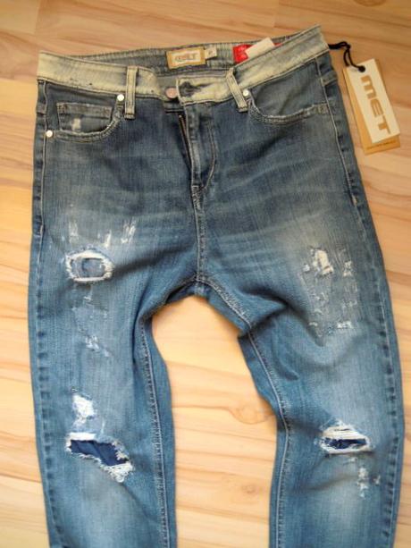 Boyfriend rifle met, 28