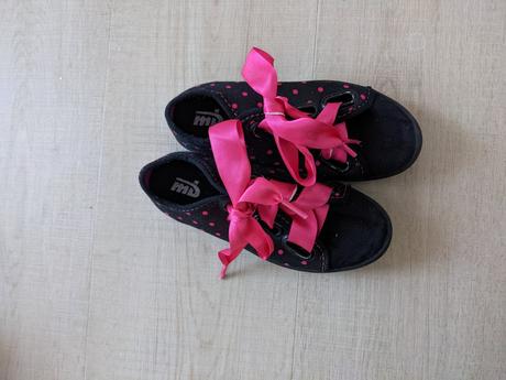 Platené tenisky zn.md, 30