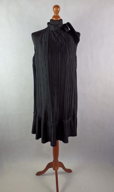 Kvalitné čierne šaty, h&m,40