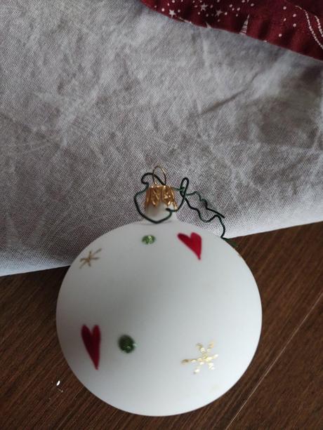 Ručné maľované sklenené gule,