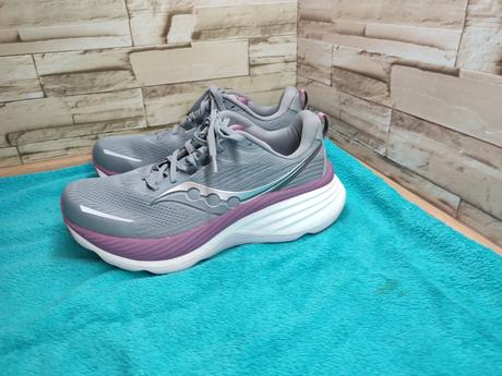 Saucony 42,5 - dámske bežecké tenisky, 42