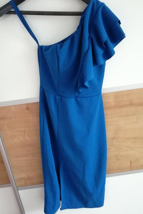 Spoločenské šaty, 