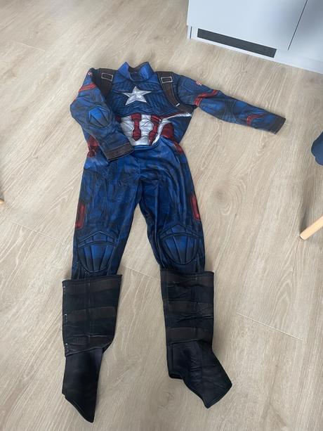 Kostým capitan america,