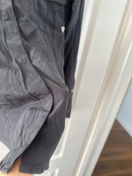 Hodvábna blúzka, m