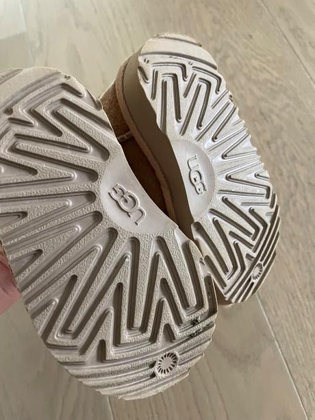 Ugg čižmičky pre dievčatko 22, ugg,22