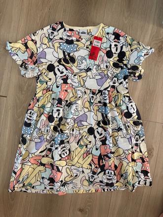 Saty mickey daisy pluto donald, next,152