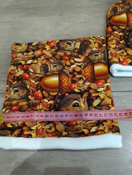 Čiapka a nákrčník, 116