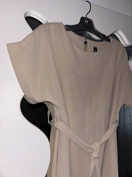 Nude šaty new collection, 38 / 40 / l / m