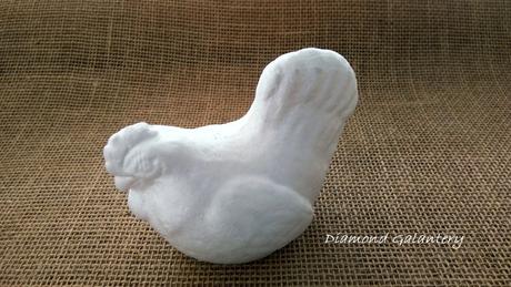 Polystyrénová tvarovka sliepočka 12 cm,