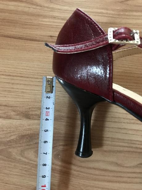 Spoločenské topánky, 38