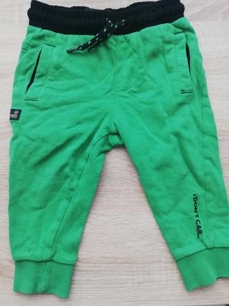 Teplaky, reserved,92