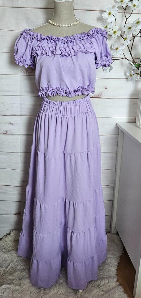 Krásny set sukňa + top, 