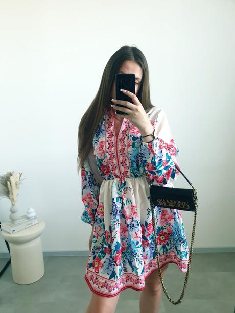 Kvetované šaty m, m