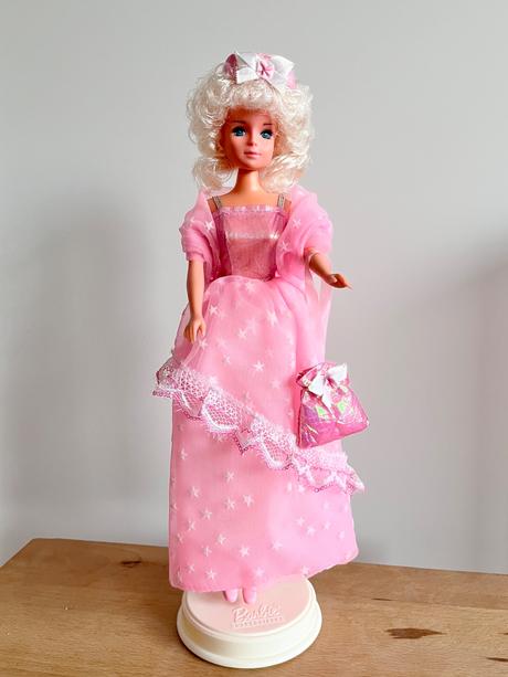 Retro betty teen tong bábika na štýl barbie,