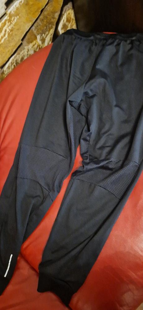 Tepláky 163-172, 164