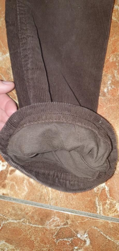 Menžestráky, palomino,110