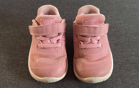 Papučky rak , botasky nike veľ. 21, rak,21