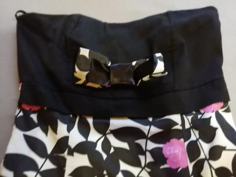 Prílezitostné saty, s