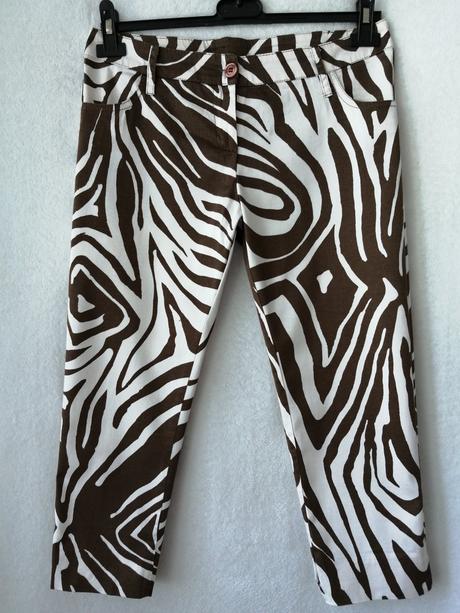 Trištvrťové nohavice, 36