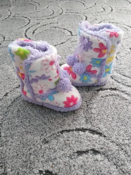Papučky uk 8 1x obuté, 25