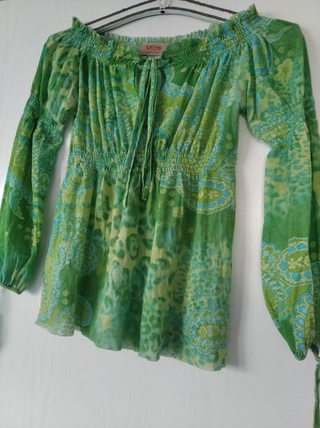 Zaujímavá blúzka, xs