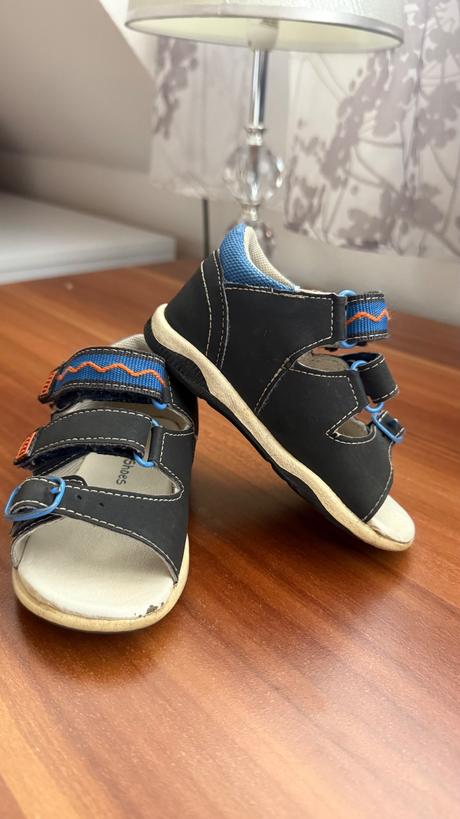 Sandále vel 21, bobbi shoes,21