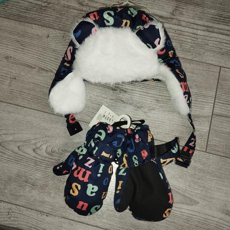 Čiapka a rukavice, reserved,74