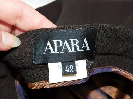 Luxusne elegantne nohavice, 40