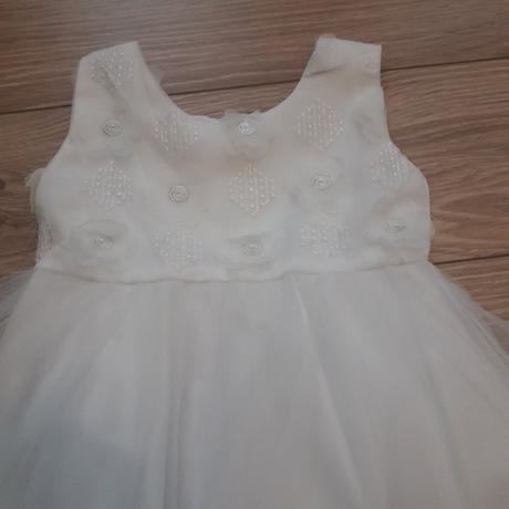 Dievčenské spoločenské šaty, 