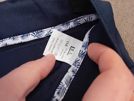 Spoločenské nohavice, 158