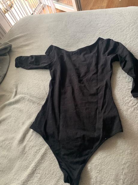 Dievcenske body, tally weijl,158