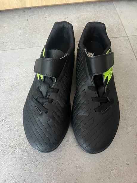 Detské turfy 100 easy tf na suchý zips čierno-žlté, decathlon,32