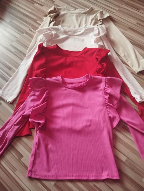 Natelniky s volanmi, 128